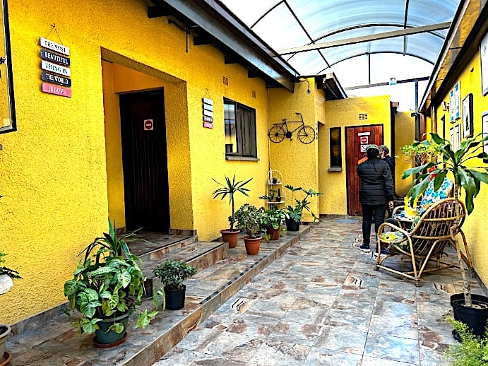 Lebo's Soweto Backpackers accommodation, Johannesburg © Elsa Dixon