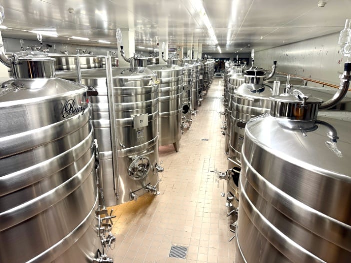 Lanson stainless tanks © Scott Kendall