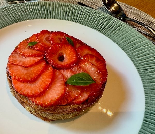 Le Jardin strawberry mint dessert © Scott Kendall