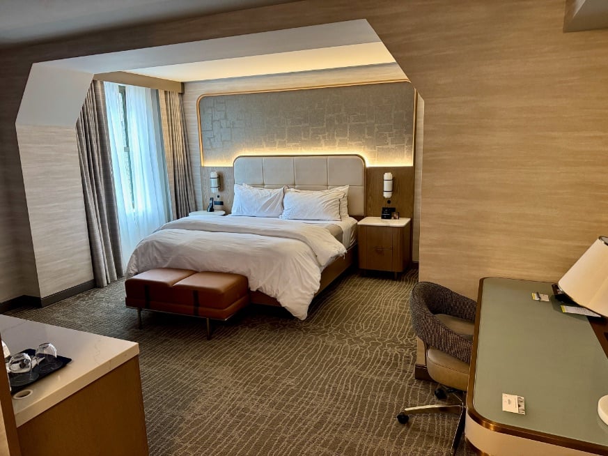 Westin Book Cadillac spacious room © Scott Kendall 