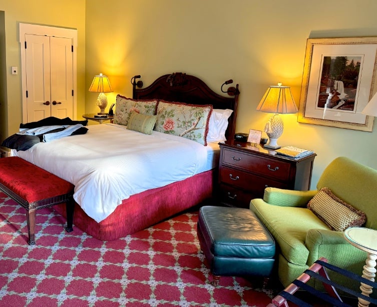 Broadmoor master at our cottage © Scott Kendall 