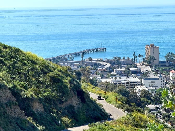 Ventura Botanical Gardens overlook of Ventura Pier and Crowne Plaza © Scott Kendall