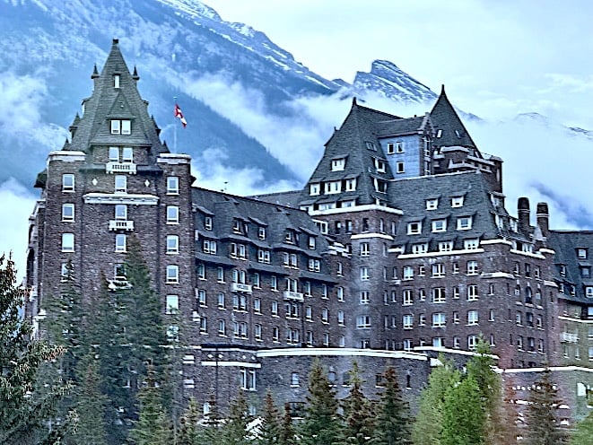 Banff Springs Fairmont front © Scott Kendall