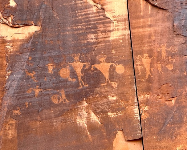 Potash Road petroglyphs © Scott Kendall