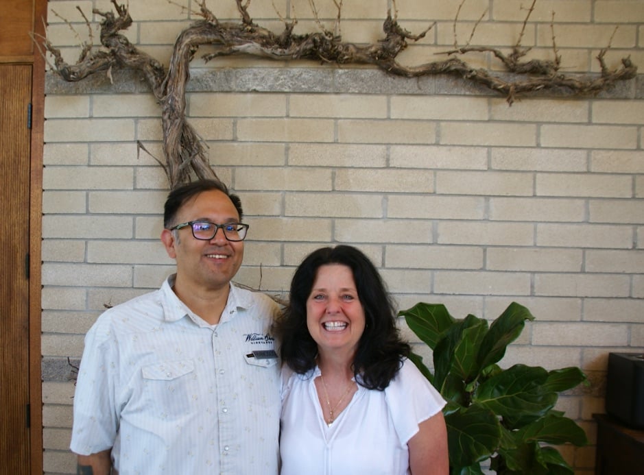 Team members Francisco Abarca and Dawn Cox © Scott Kendall
