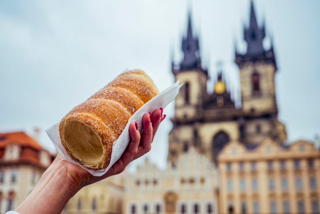Chimny-Cake © Envato