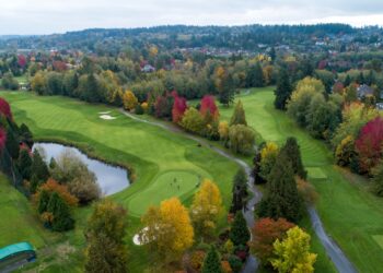 Morgan Creek Golf Course with fall colors © Morgan Creek Golf Course