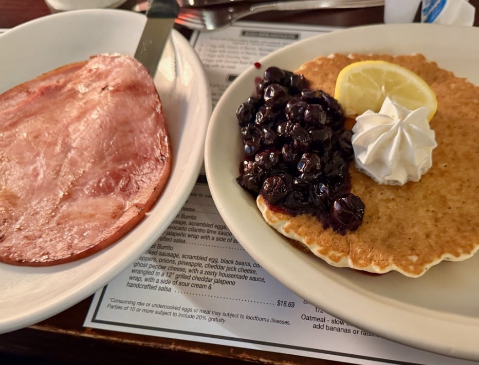 Joey's Pancake House lemon poppy seed with blueberries © Scott Kendall