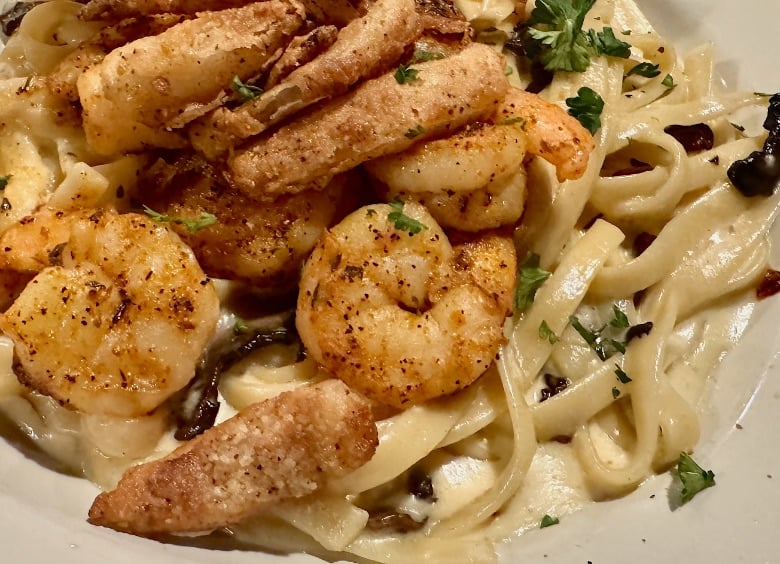 Red Fox Shrimp Fettucine © Scott Kendall